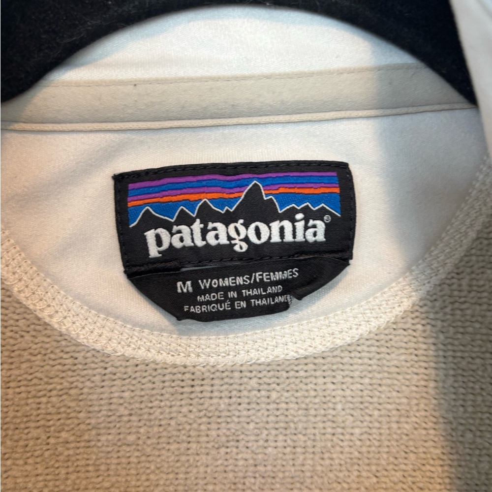 Patagonia Snap-T Pullover Sweater in Neutral Cream with Logo Patch 230 - Picture 4 of 5
